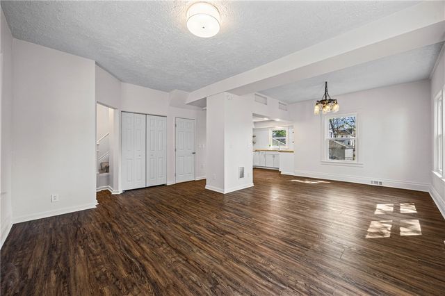 9 Welstead Place, Rochester, NY 14613