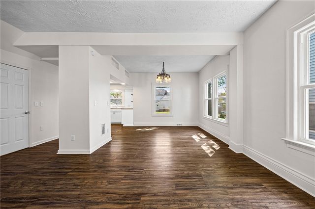 9 Welstead Place, Rochester, NY 14613