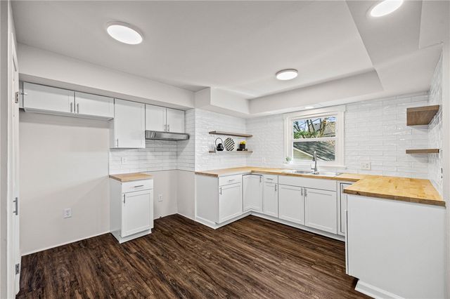 9 Welstead Place, Rochester, NY 14613