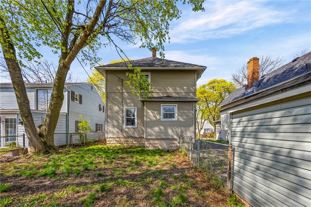 9 Welstead Place, Rochester, NY 14613