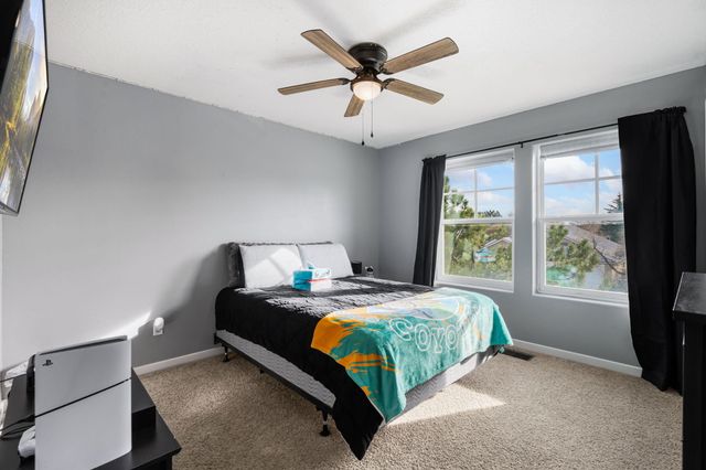 450 Minturn Loop NE, Rio Rancho, NM 87124