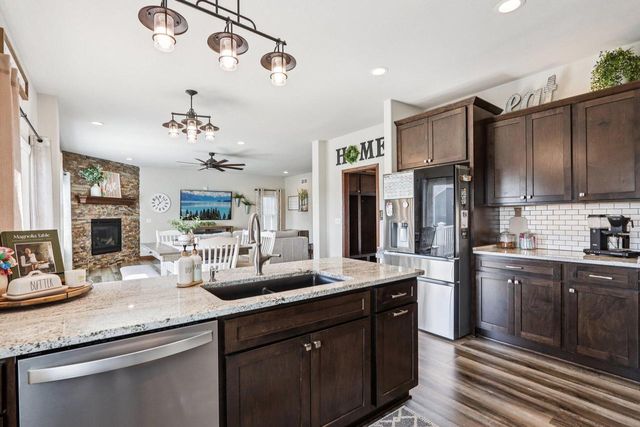 526 Spur ROAD, Slinger, WI 53086