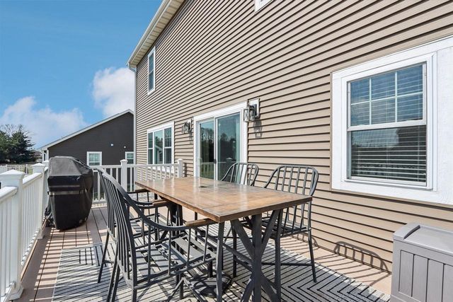 526 Spur ROAD, Slinger, WI 53086