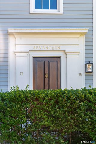 17 Scholes Lane, Essex, CT 06426