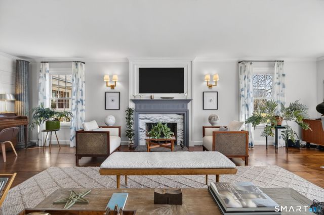 17 Scholes Lane, Essex, CT 06426