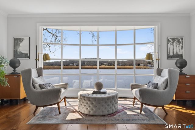 17 Scholes Lane, Essex, CT 06426