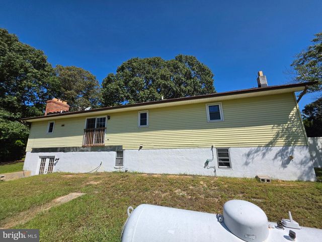 5865 MACKALL RD, St Leonard, MD 20685
