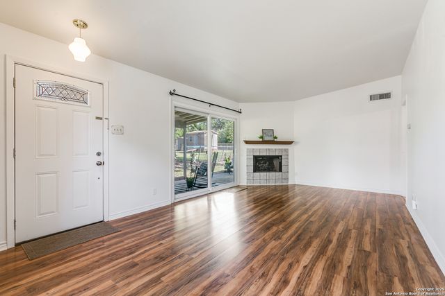 5304 Colebrook, San Antonio, TX 78228