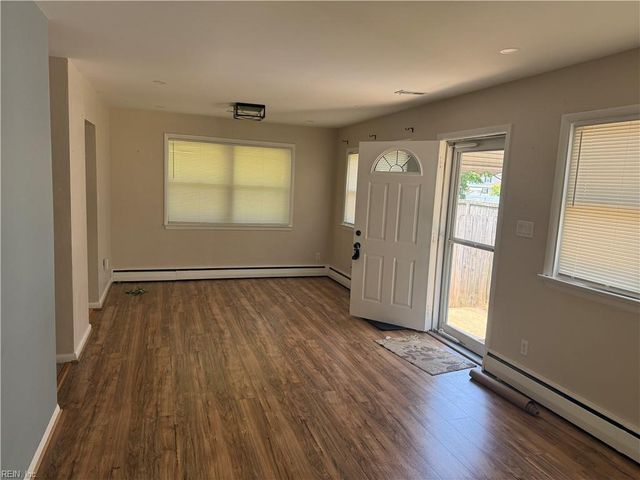 2524 E Little Creek RD, Norfolk, VA 23518