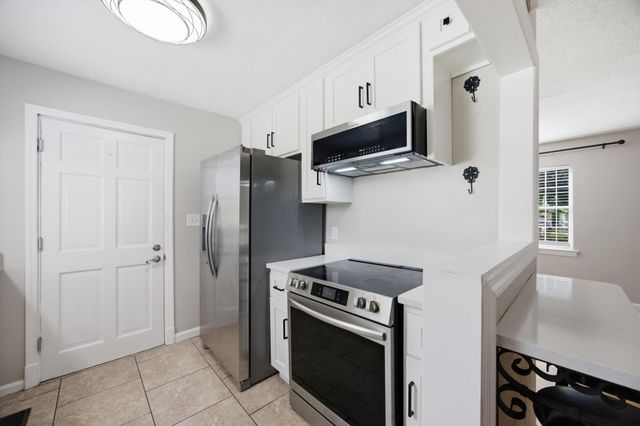 718 Pyron Lane, Chattanooga, TN 37412