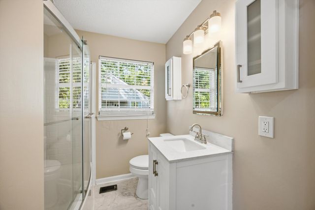 718 Pyron Lane, Chattanooga, TN 37412