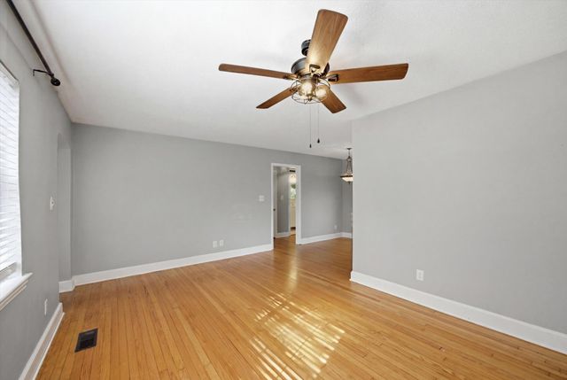 718 Pyron Lane, Chattanooga, TN 37412