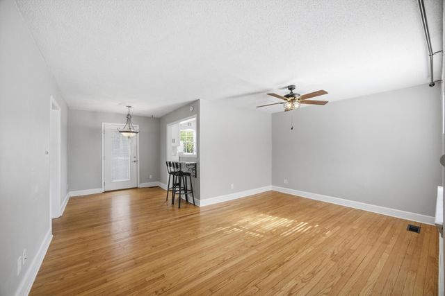 718 Pyron Lane, Chattanooga, TN 37412