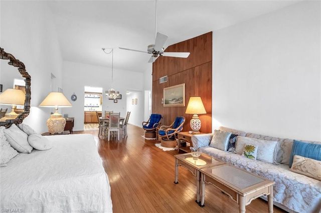 403 SE 43rd TER # 11, Cape Coral, FL 33904