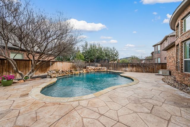 2211 Carrick Drive, Trophy Club, TX 76262