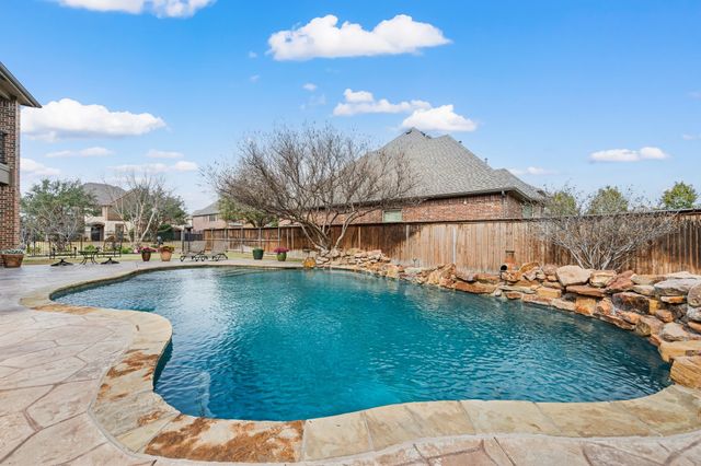 2211 Carrick Drive, Trophy Club, TX 76262