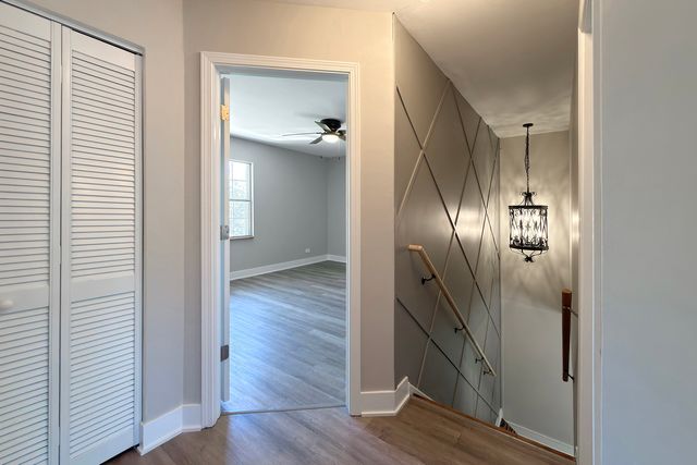 505 Tebay Place W, Schaumburg, IL 60194