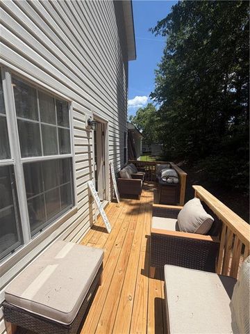 152 Crest Mont, Macon, GA 31206