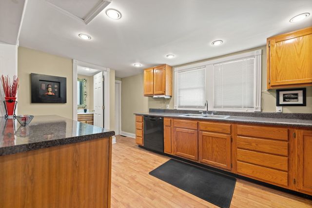 221 Earl Ross Road, Stearns, KY 42647