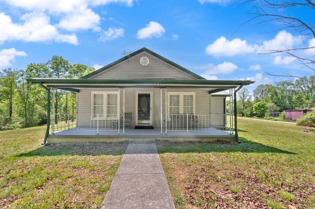 221 Earl Ross Road, Stearns, KY 42647