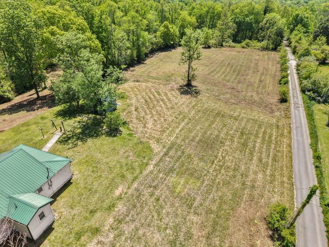 221 Earl Ross Road, Stearns, KY 42647