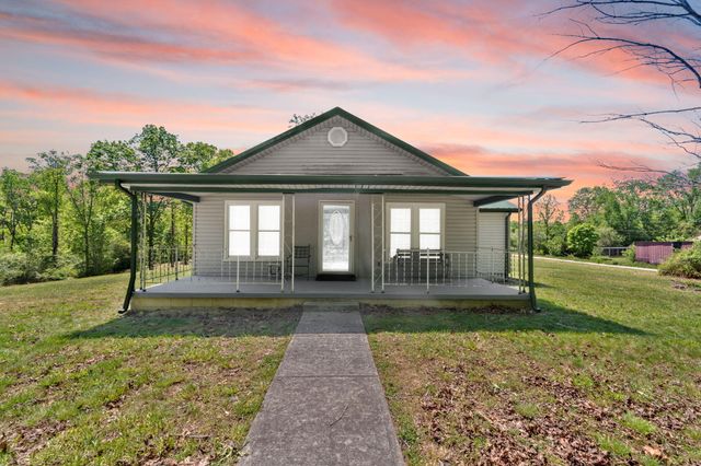 221 Earl Ross Road, Stearns, KY 42647