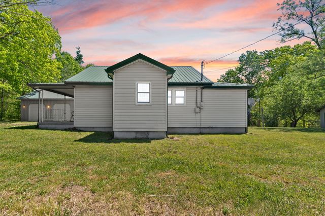 221 Earl Ross Road, Stearns, KY 42647