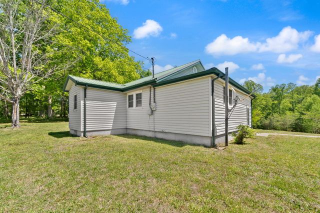 221 Earl Ross Road, Stearns, KY 42647