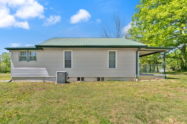221 Earl Ross Road, Stearns, KY 42647