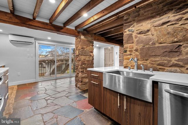 58 W MECHANIC ST, New Hope, PA 18938