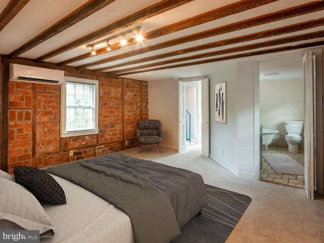 58 W MECHANIC ST, New Hope, PA 18938