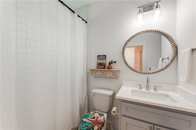 901 S Ninth St 12, Port Aransas, TX 78373