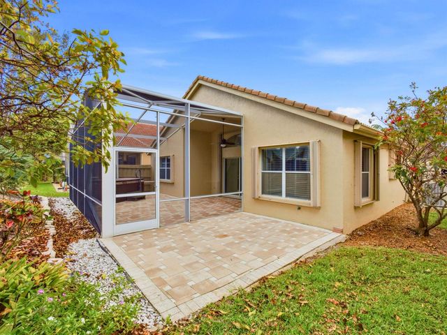 10740 Grande Palladium Way, Boynton Beach, FL 33436