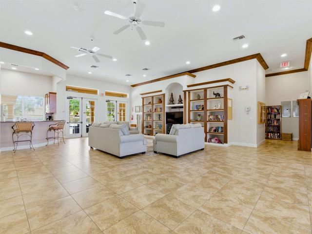 10740 Grande Palladium Way, Boynton Beach, FL 33436