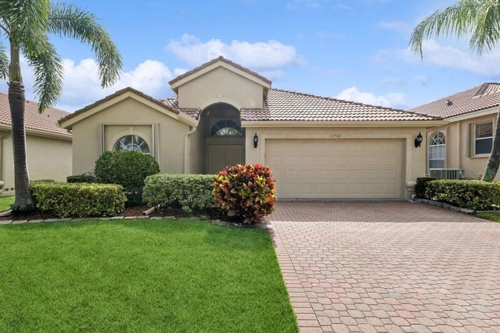 10740 Grande Palladium Way, Boynton Beach, FL 33436