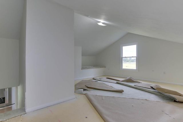 2637 N Elizabeth Harbor DR, Chesapeake, VA 23321