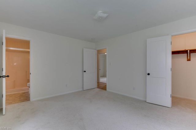 2637 N Elizabeth Harbor DR, Chesapeake, VA 23321