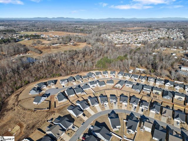 1366 Romany Court, Boiling Springs, SC 29316