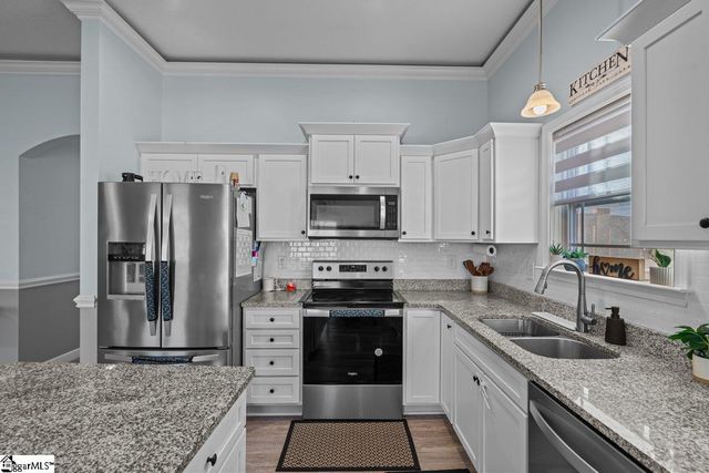 1366 Romany Court, Boiling Springs, SC 29316