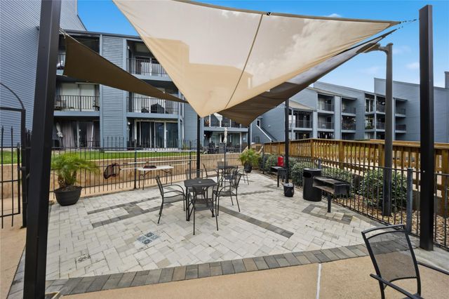 12500 Melville Drive 316B, Montgomery, TX 77356