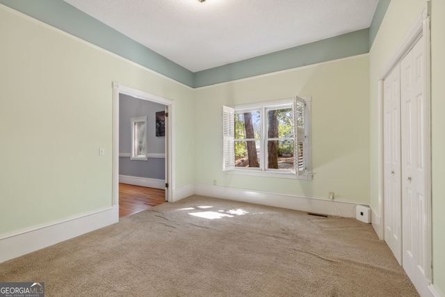 5633 Aven Road, Marietta, GA 30068