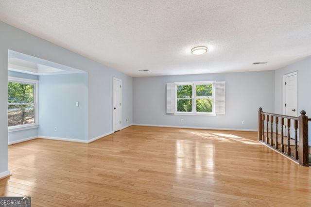 5633 Aven Road, Marietta, GA 30068