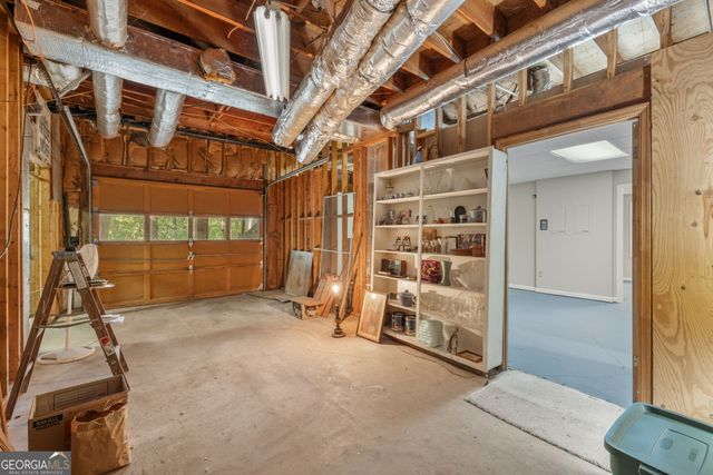 5633 Aven Road, Marietta, GA 30068
