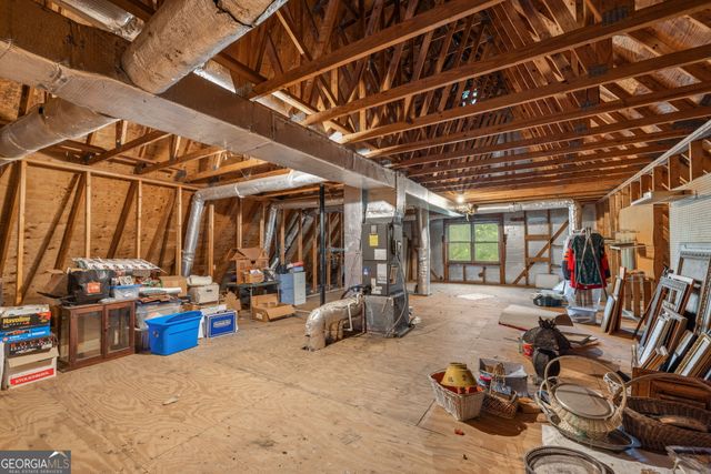 5633 Aven Road, Marietta, GA 30068
