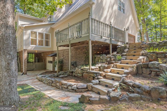 5633 Aven Road, Marietta, GA 30068