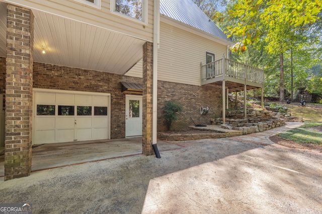 5633 Aven Road, Marietta, GA 30068