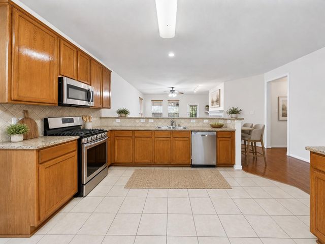 11630 Forest Wind Lane, Houston, TX 77066