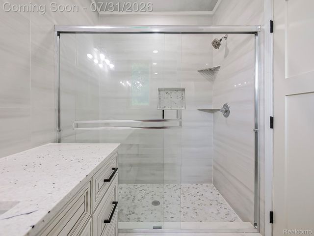 1683 Delta Drive, Troy, MI 48085