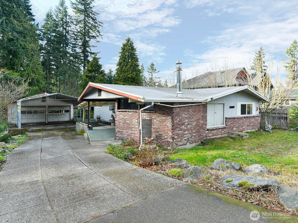 16107 81st Place NE, Kenmore, WA 98028