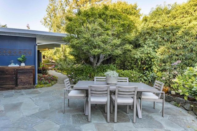 788 Ames Avenue, Palo Alto, CA 94303
